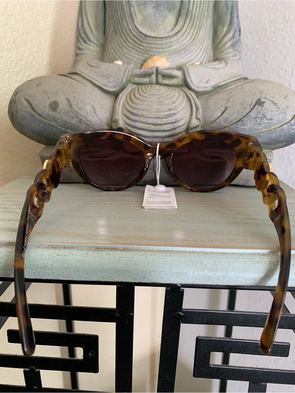 Source Unknown Tortoiseshell Sunglasses with Brown Lenses